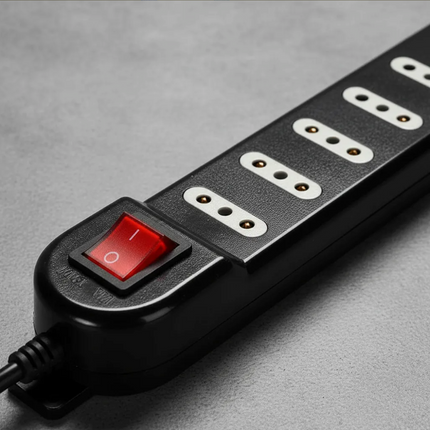 Alargador Macrotel 6 Tomas 3m con Switch Negro