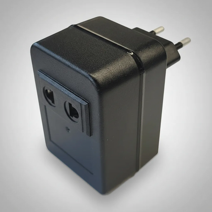 Transformador de voltaje 220v a 110v 30W Macrotel